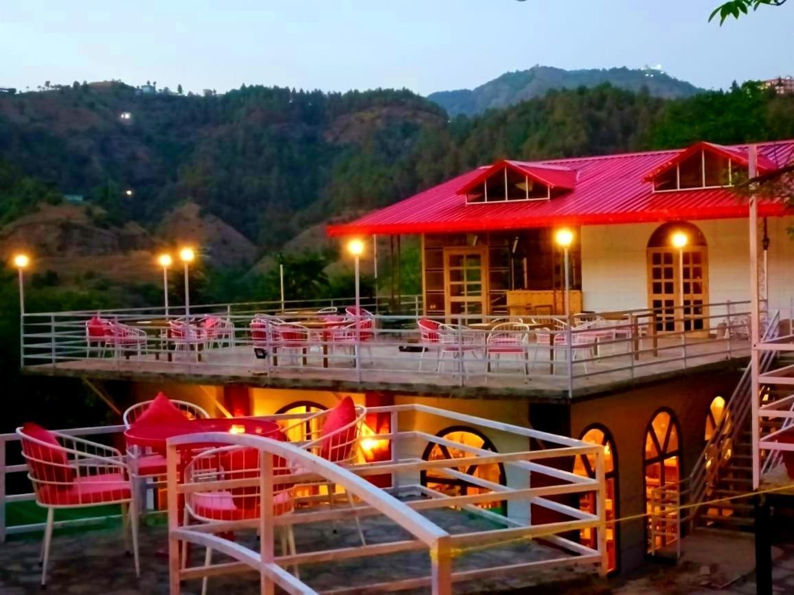 Aamod At Shoghi Luxury Cottage Resort Shimla Exterior foto